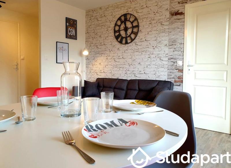 Chambre - 11 m² - 1 pièce