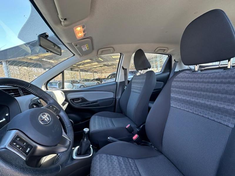 Toyota Yaris III (2) 69 Vvt-I France 5p