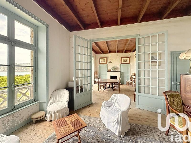 Maison - 180 m² - 6 pièces