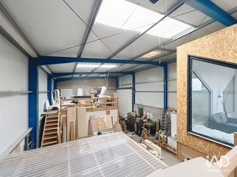 Local commercial - 255 m²