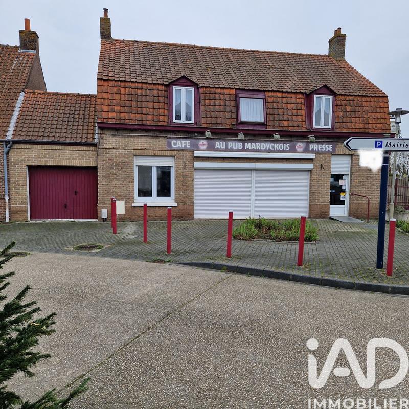 Maison - 260 m² - 11 pièces