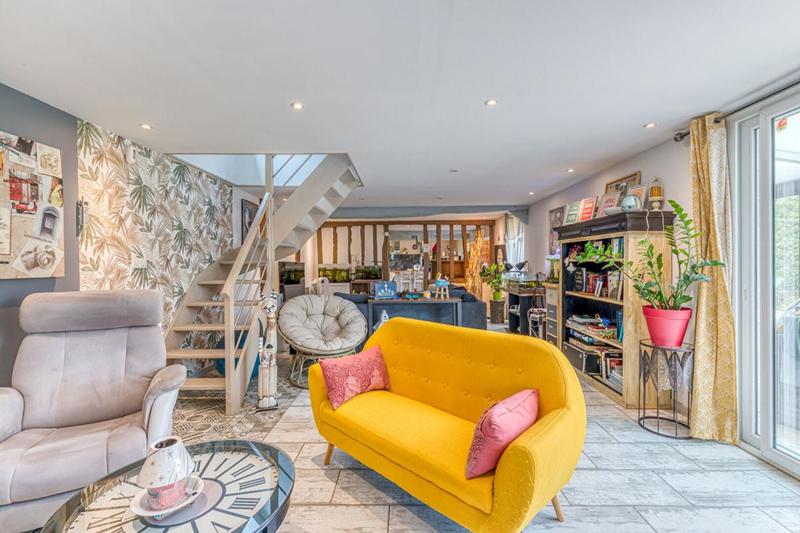 Maison - 128 m² - 6 pièces