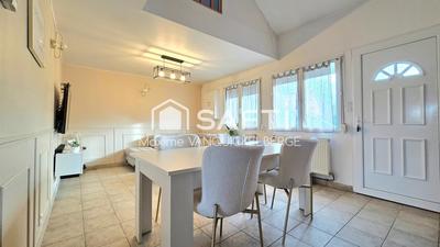 Maison - 74 m² - 4 pièces