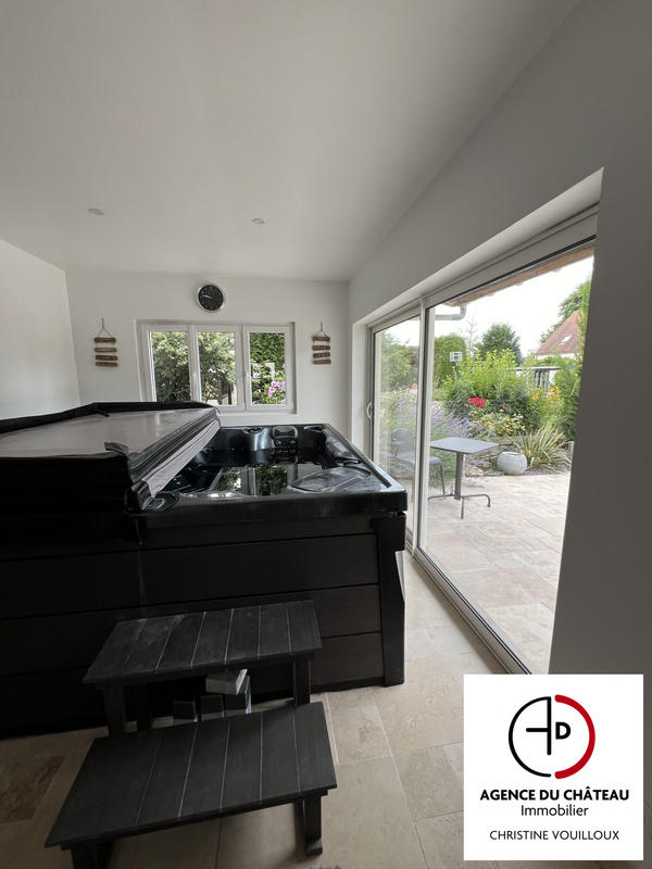 Maison - 166 m² - 7 pièces