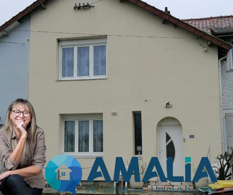 Maison - 93 m² - 5 pièces