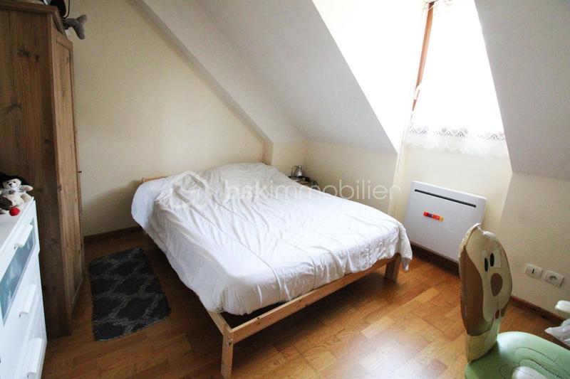 Maison traditionnelle - 139 m² - 7 pièces