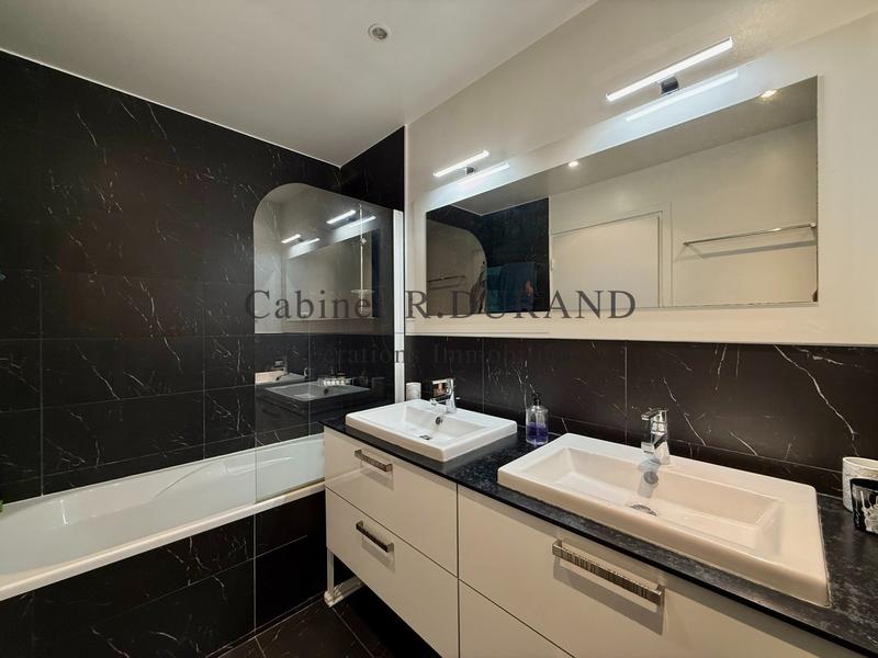 Appartement - 76 m² - 3 pièces