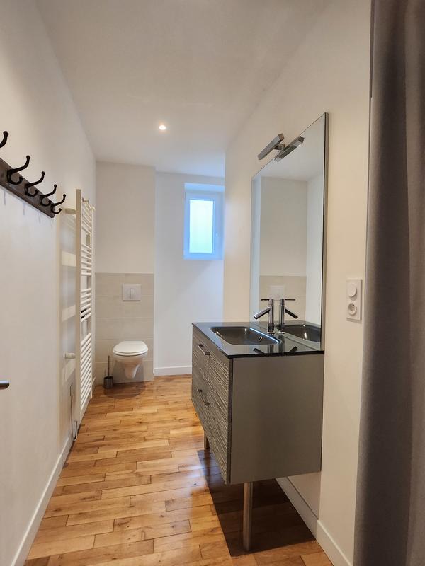 Maison - 141 m² - 7 pièces