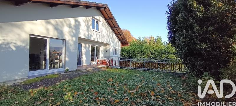 Maison - 140 m² - 6 pièces