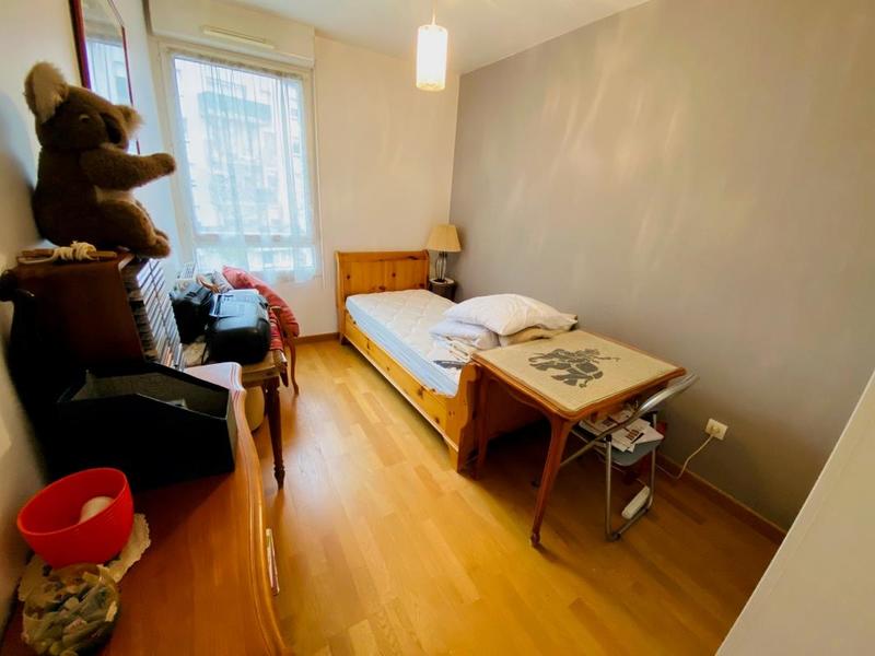 Appartement ancien - 75 m² - 4 pièces