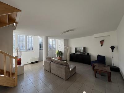 Appartement - 95 m² - 4 pièces