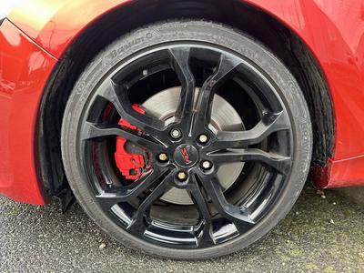 Renault Clio IV Rs Trophy 1.6 TCe 220