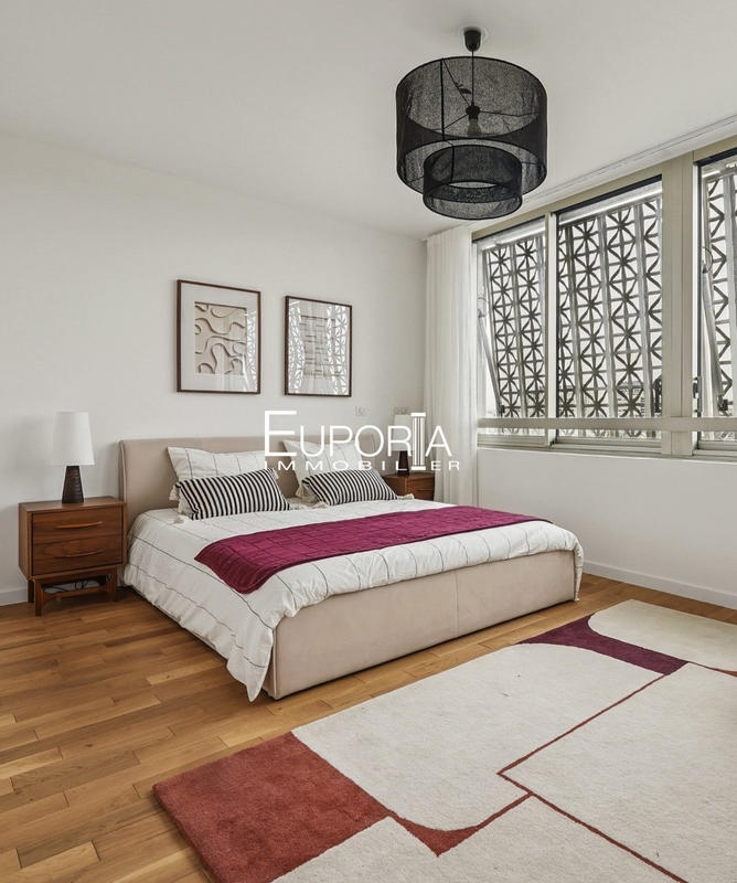 Appartement - 161 m² - 5 pièces