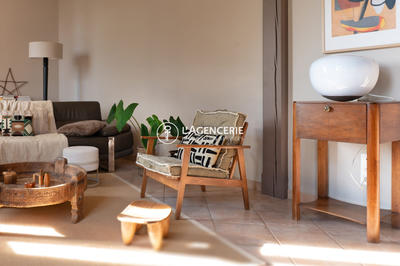 Maison - 300 m² - 7 pièces