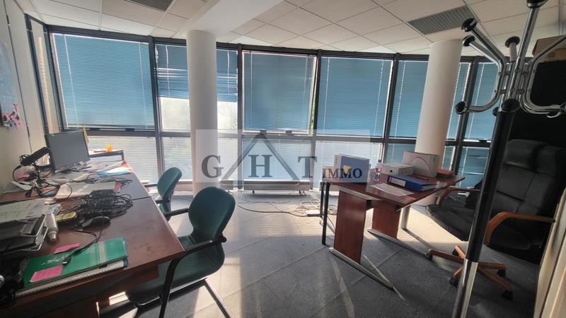 Bureau - 210 m²