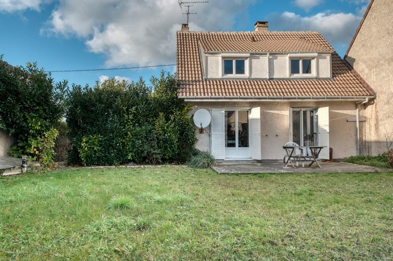 Maison - 89 m² - 4 pièces