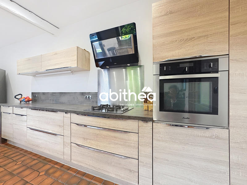 Maison - 168 m² - 5 pièces