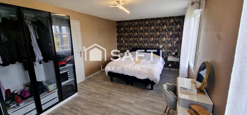 Maison - 101 m² - 7 pièces