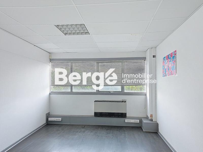 Bureau - 133 m²