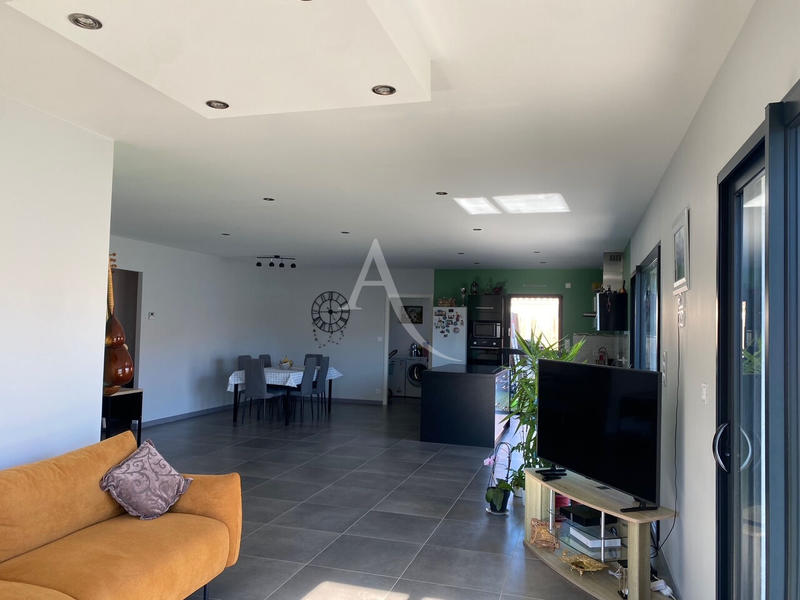 Maison - 122 m² - 5 pièces