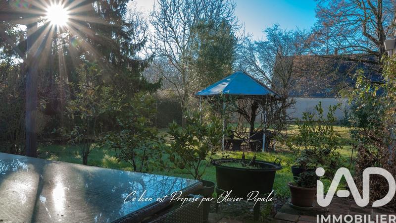 Maison - 181 m² - 8 pièces