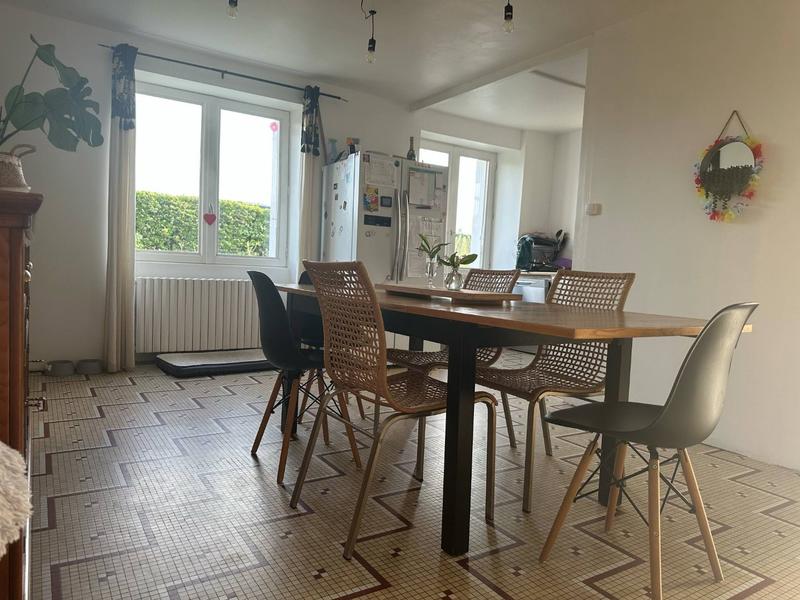 Maison - 125 m² - 7 pièces