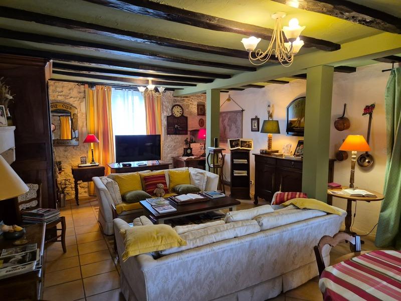 Maison - 152 m² - 5 pièces