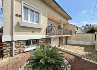 Maison - 124 m² - 7 pièces