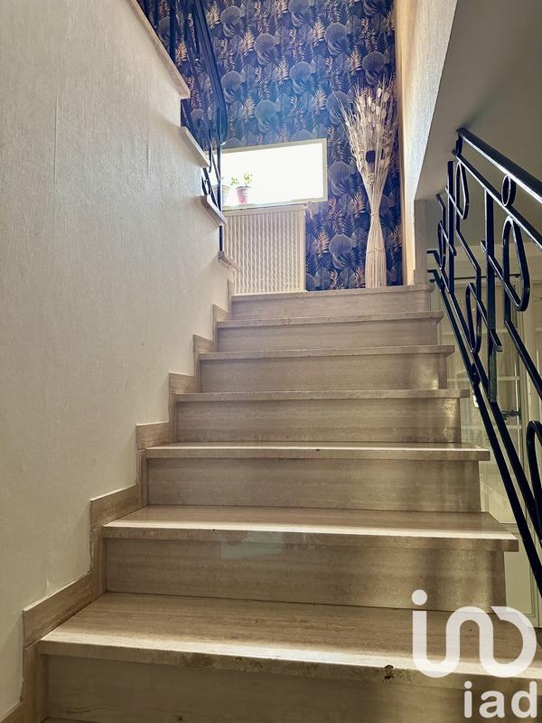 Maison de campagne - 300 m² - 9 pièces