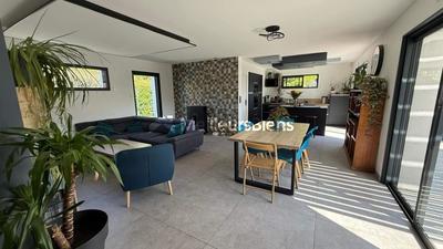 Maison - 119 m² - 6 pièces