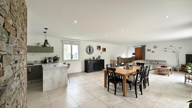 Villa - 114 m² - 4 pièces