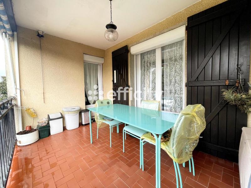 Pavillon - 180 m² - 8 pièces