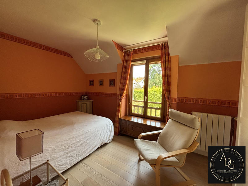 Villa - 170 m² - 6 pièces