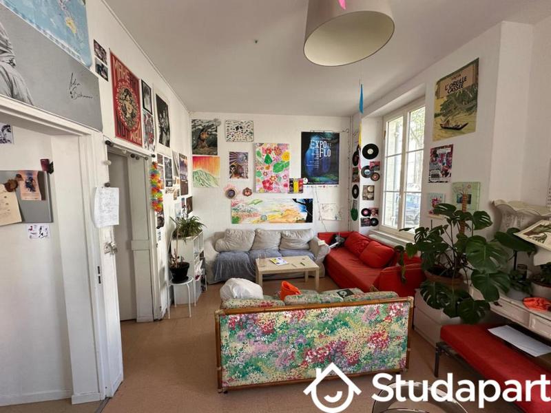 Chambre - 10 m² - 1 pièce