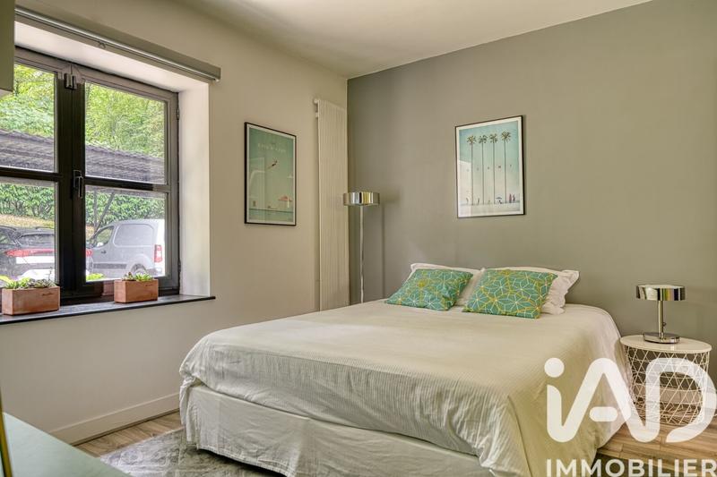 Maison - 350 m² - 10 pièces