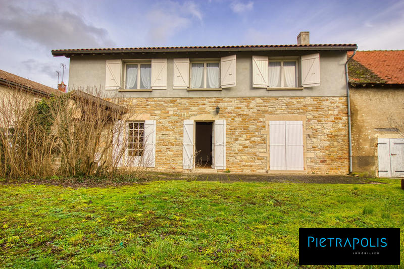 Maison - 475 m² - 15 pièces