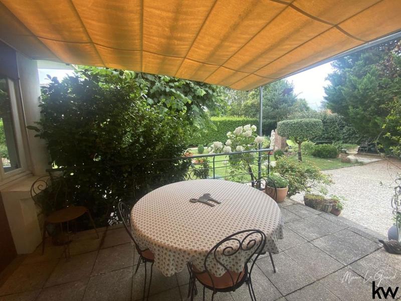 Maison - 169 m² - 7 pièces