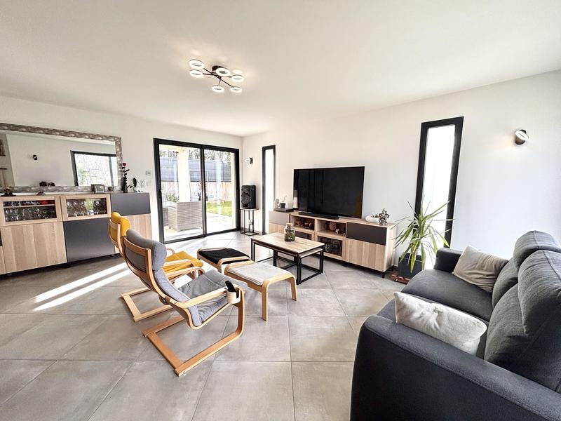 Maison d'architecte - 147 m² - 6 pièces