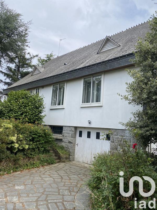 Maison - 146 m² - 12 pièces