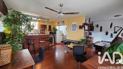 Maison - 92 m² - 5 pièces