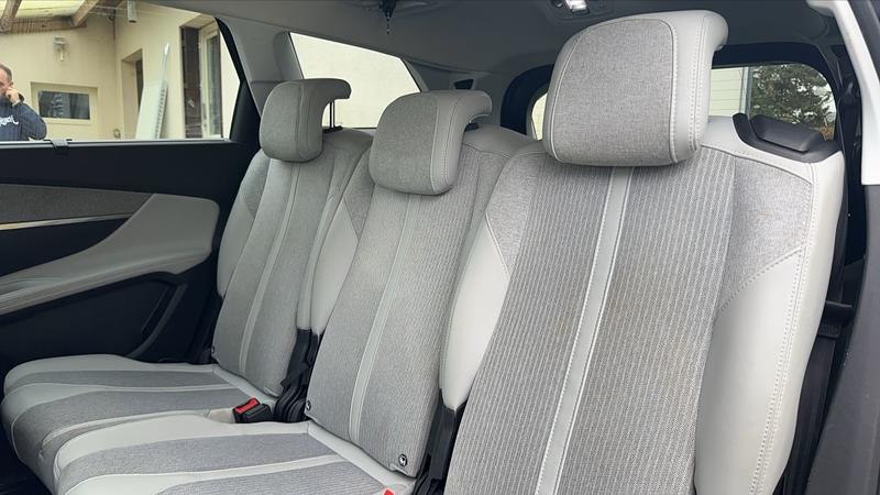 Peugeot 5008 II 2.0 BlueHDi 150 Allure Business