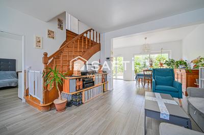 Maison - 117 m² - 5 pièces