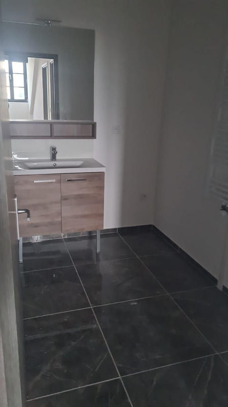 Appartement - 49 m² - 3 pièces