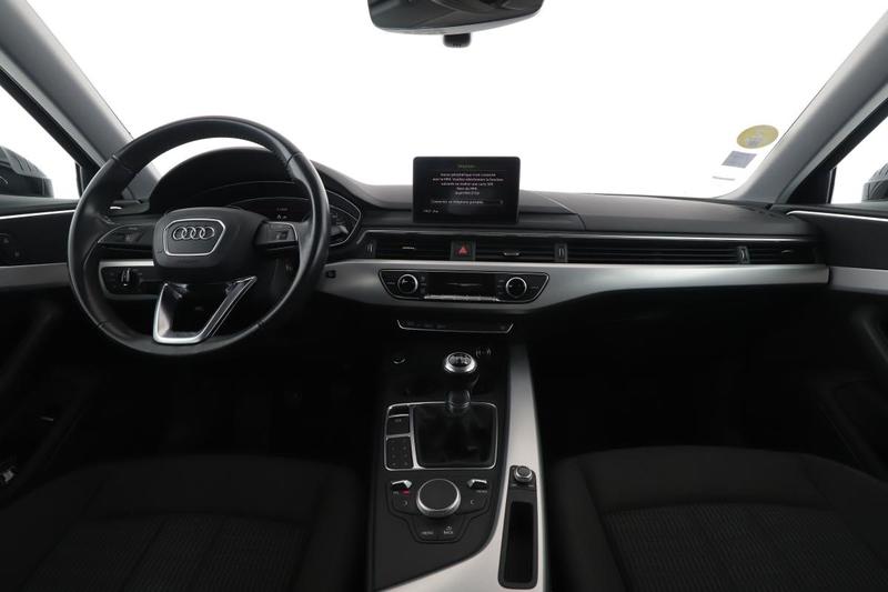 Audi A4 2.0 Tdi Design 122 ch