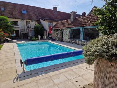 Maison - 310 m² - 5 pièces