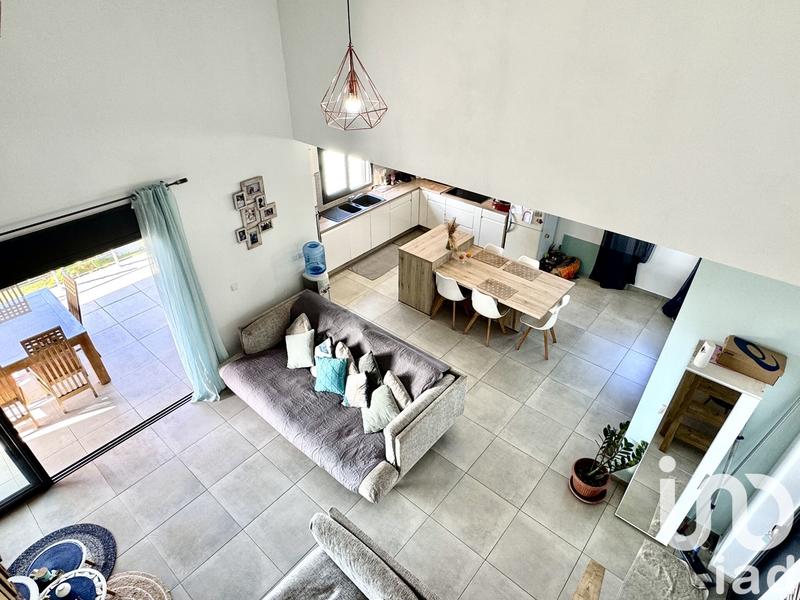 Maison - 120 m² - 5 pièces