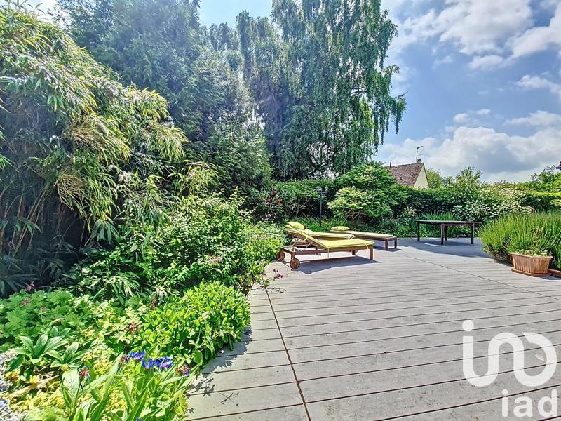 Maison - 244 m² - 10 pièces