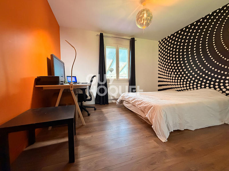 Maison - 161 m² - 5 pièces