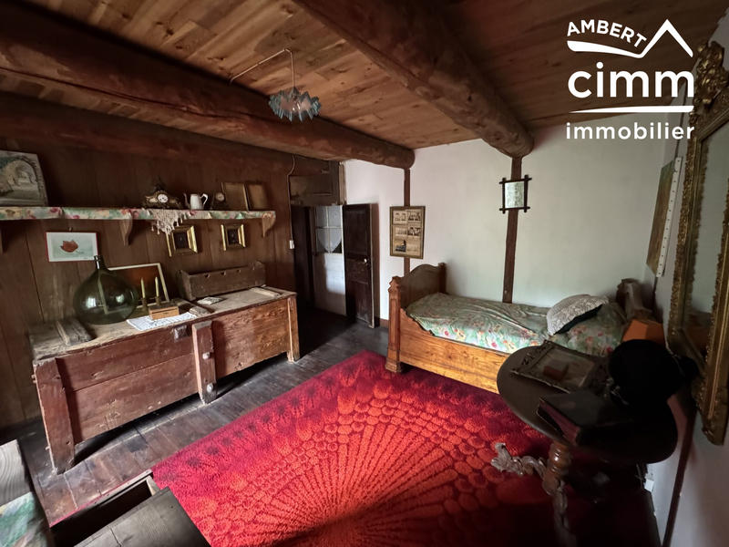 Maison - 172 m² - 10 pièces