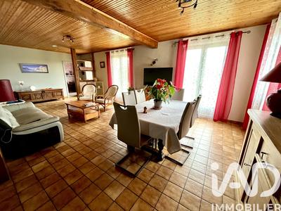 Maison - 106 m² - 5 pièces